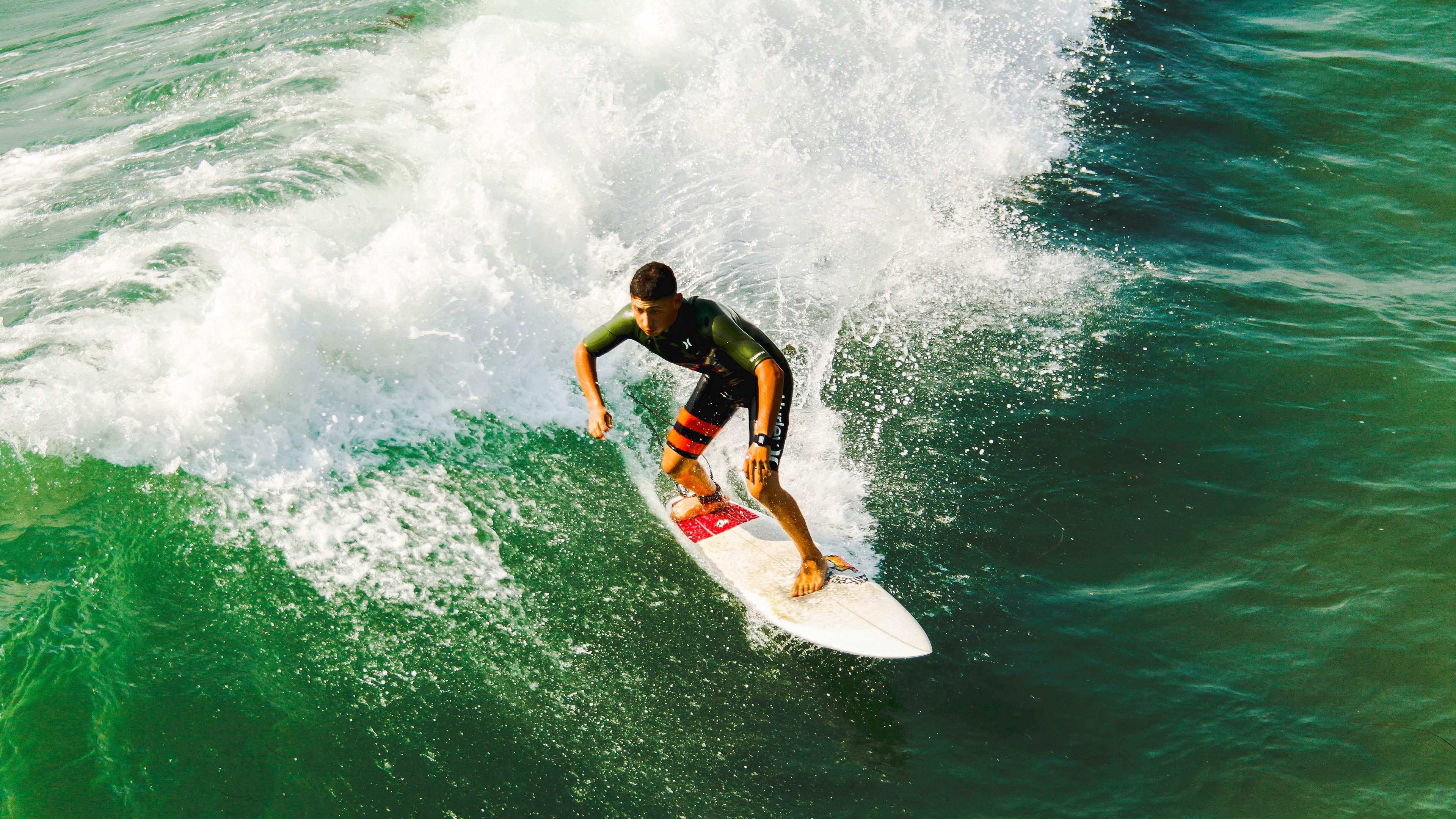 利物浦进攻如潮,克洛普场边笑得灿烂,利物浦崛起克洛普