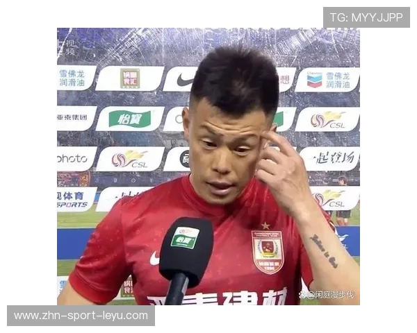 打哭了!长春亚泰0-4遭北京国安横扫,谭龙泪目,提前1轮跌进中甲 打哭了!长春亚泰0-4遭北京国安横扫,谭龙泪目,提前1轮跌进中甲